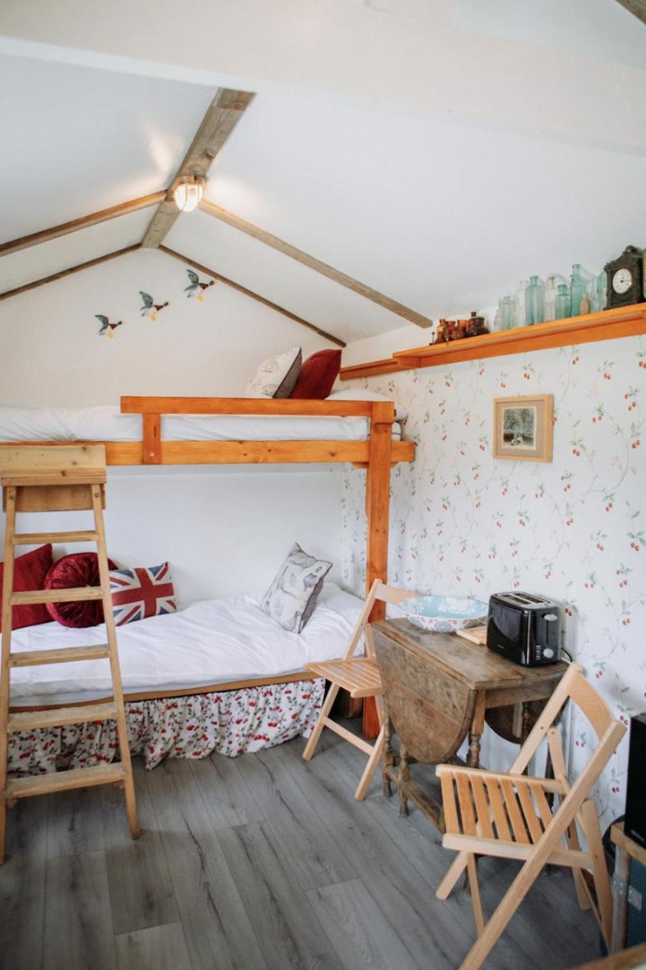 Truly Kentish Holiday Lets Teynham Habitación foto