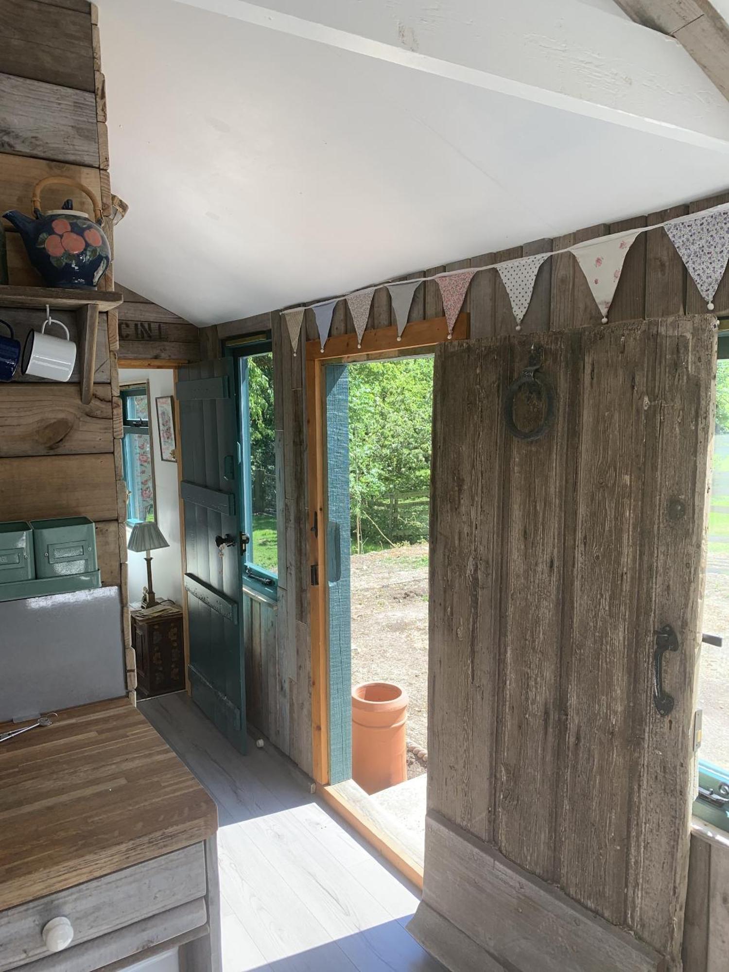 Truly Kentish Holiday Lets Teynham Exterior foto